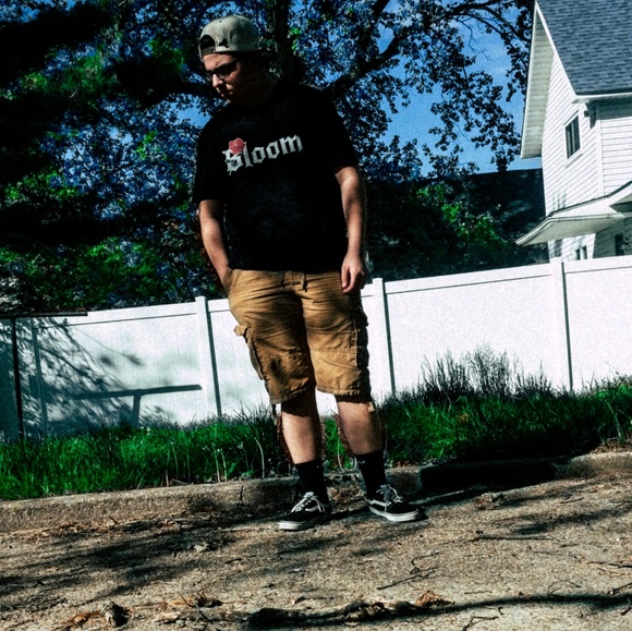 Meet your Posher, Justin - Picture 1 of 1